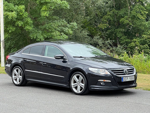 Volkswagen Passat CC 2 of 20