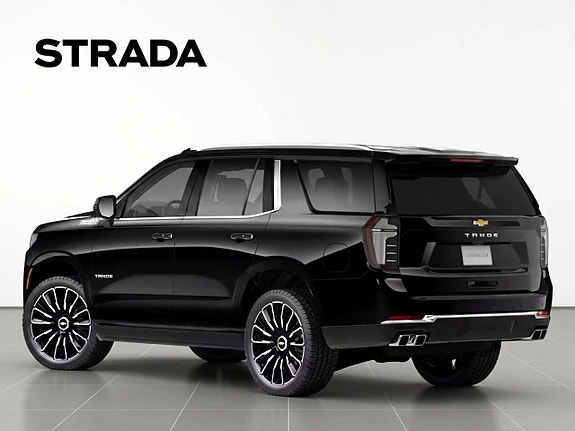 Chevrolet Tahoe 2 of 9