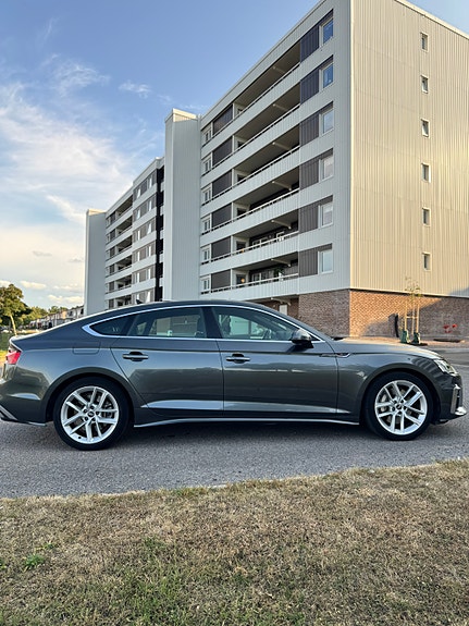 Audi A5 3 of 29