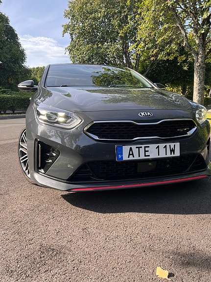 Kia ProCeed 2 of 10