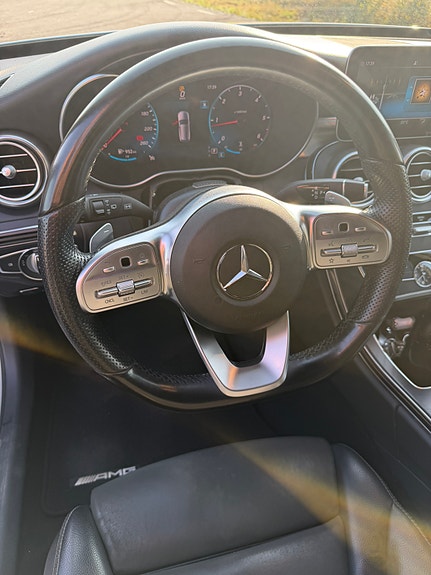 Mercedes-Benz C220 5 of 9