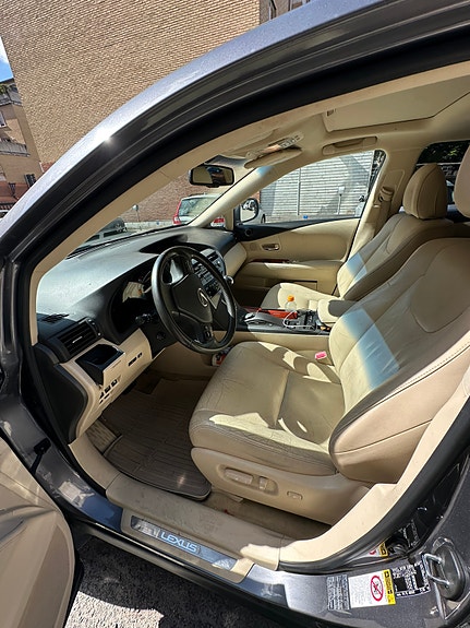 Lexus RX450h 5 of 14