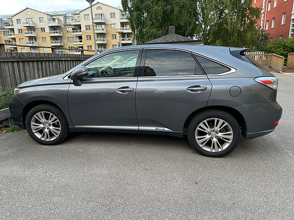 Lexus RX450h 11 of 14