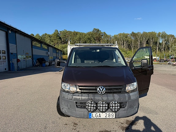 Volkswagen Transporter 2 of 7