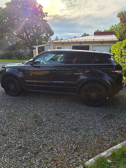 Land Rover Range Rover Evoque 3 of 9