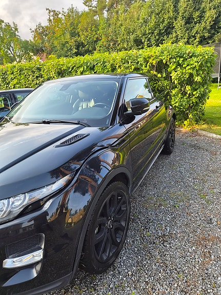 Land Rover Range Rover Evoque 2 of 9