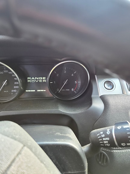 Land Rover Range Rover Evoque 9 of 9
