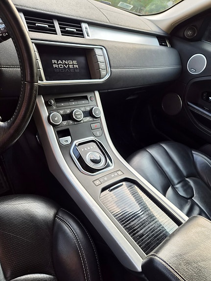 Land Rover Range Rover Evoque 8 of 9