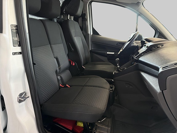 Ford Transit Connect 14 of 16