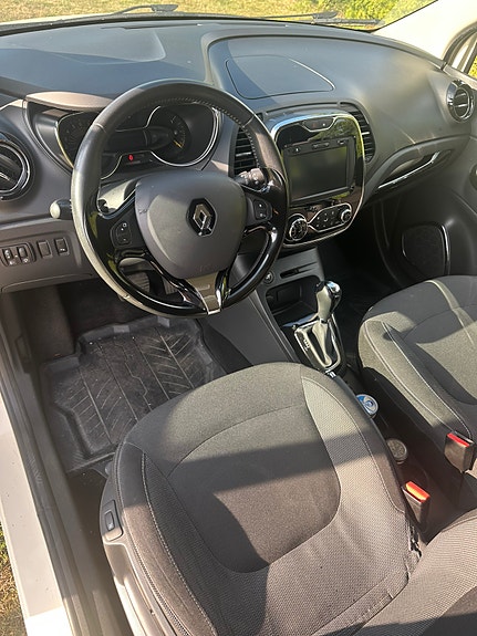 Renault Captur 5 of 5