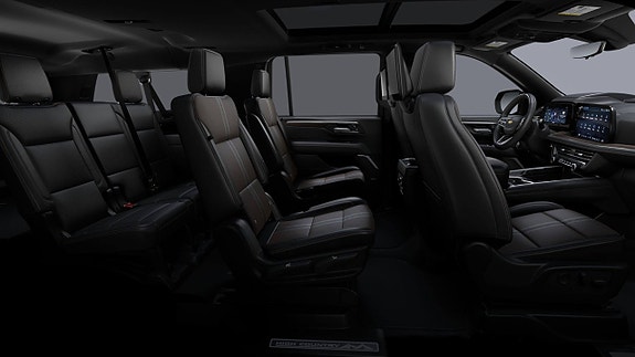 Chevrolet Suburban 8 of 13