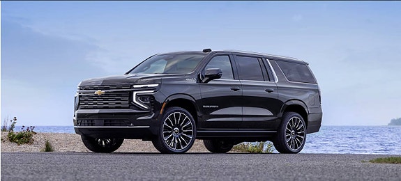 Chevrolet Suburban 12 of 13