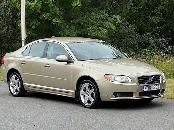 Volvo S80 17 of 17