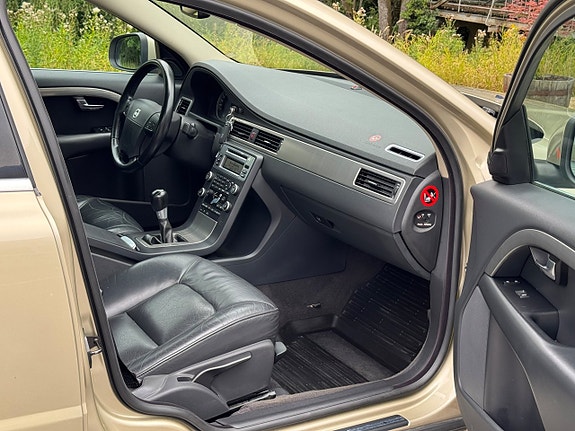 Volvo S80 13 of 17