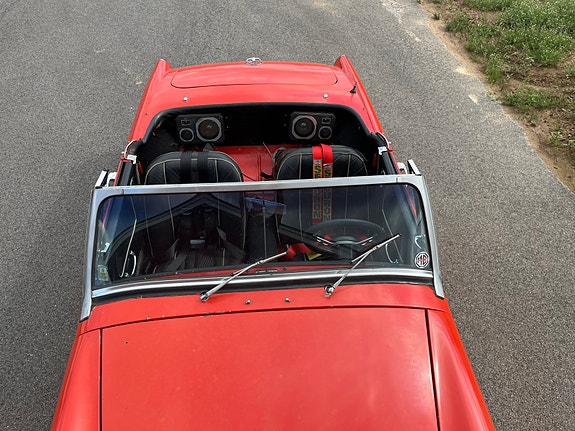 MG Midget 5 of 6