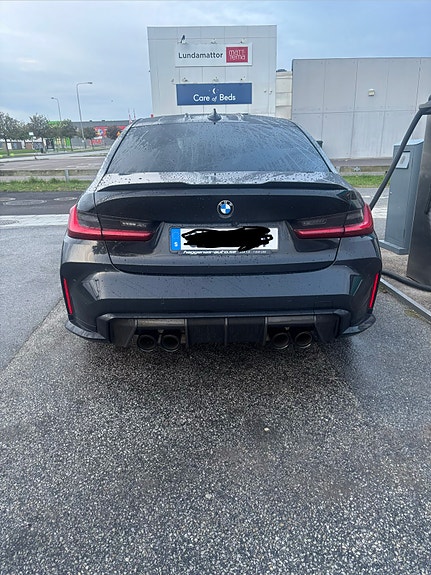 BMW M3 3 of 5