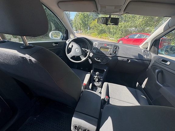 Volkswagen Golf Plus 4 of 11