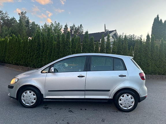 Volkswagen Golf Plus 3 of 11