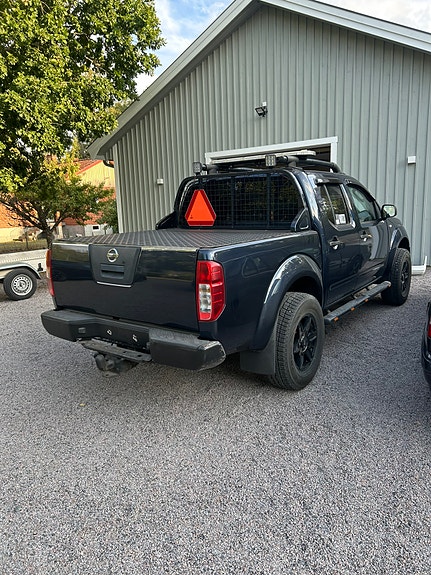 Nissan Navara 3 of 5