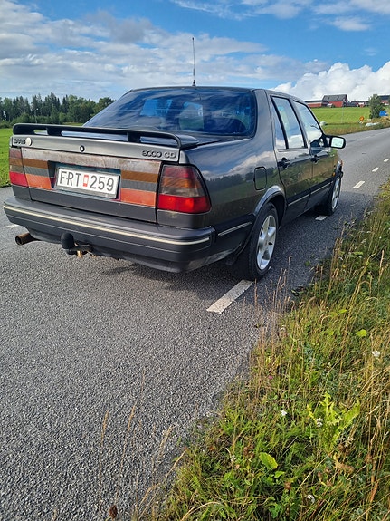 Saab 9000 4 of 7
