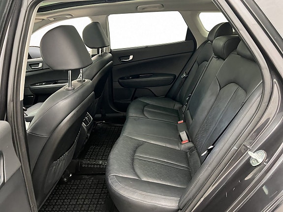 Kia Optima 17 of 30