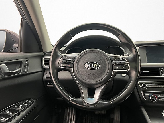 Kia Optima 14 of 30