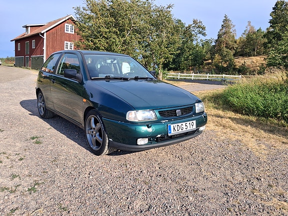 Seat Ibiza 2 of 10