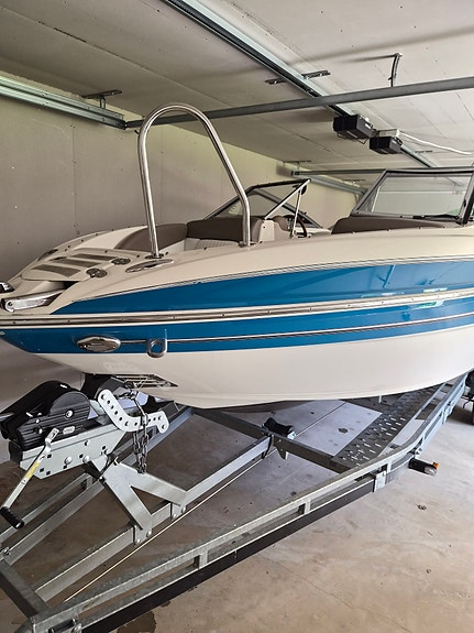 Glastron GLS 215 till salu 3 of 5