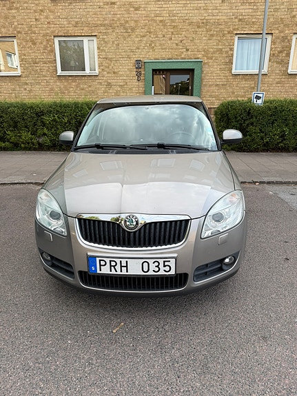 Skoda Fabia 3 of 9