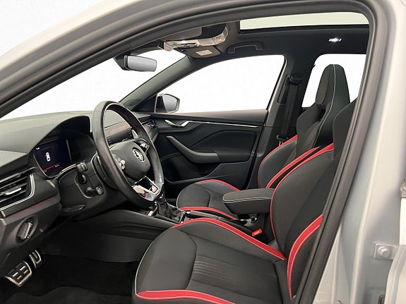 Skoda Scala 11 of 30