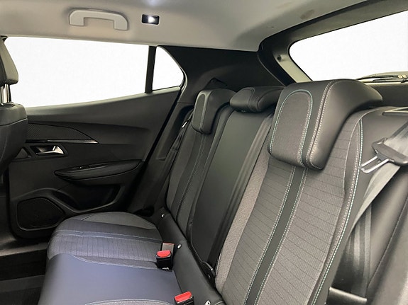 Peugeot 2008 15 of 30