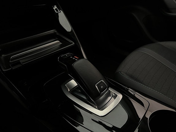 Peugeot 2008 23 of 30