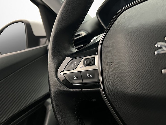 Peugeot 2008 16 of 30