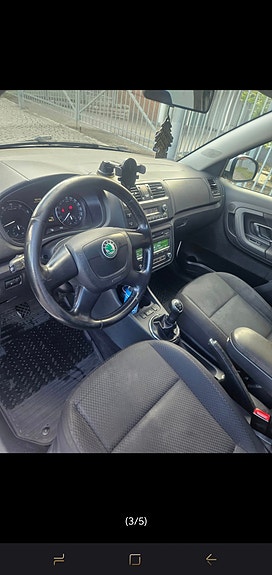 Skoda Fabia 3 of 5