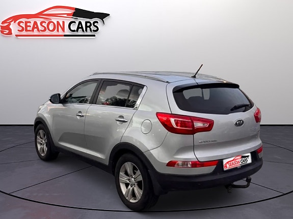 Kia Sportage 2 of 12