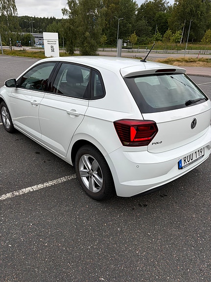 Volkswagen Polo 4 of 9