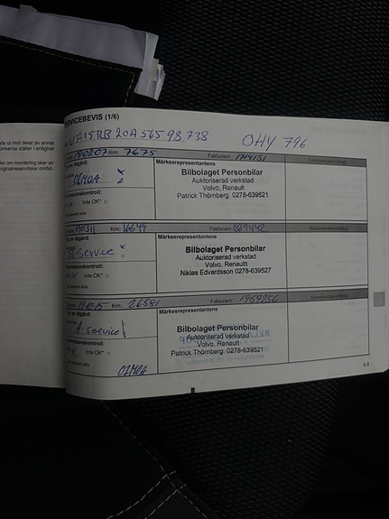 Renault Clio 18 of 21