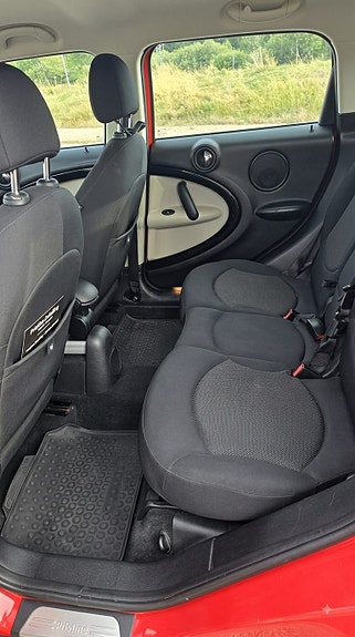 MINI Countryman Cooper D 8 of 10