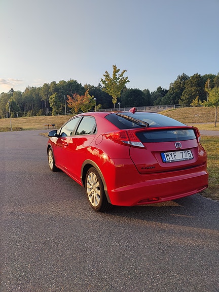 Honda Civic 4 of 7