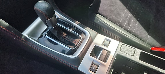 Subaru WRX 10 of 19
