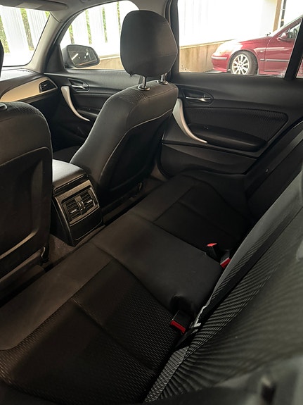 BMW 118d 5 of 5