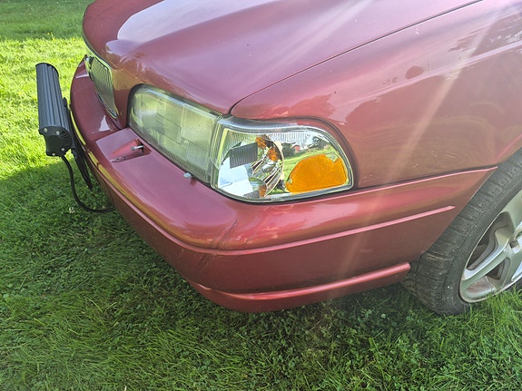 Volvo V70 12 of 19