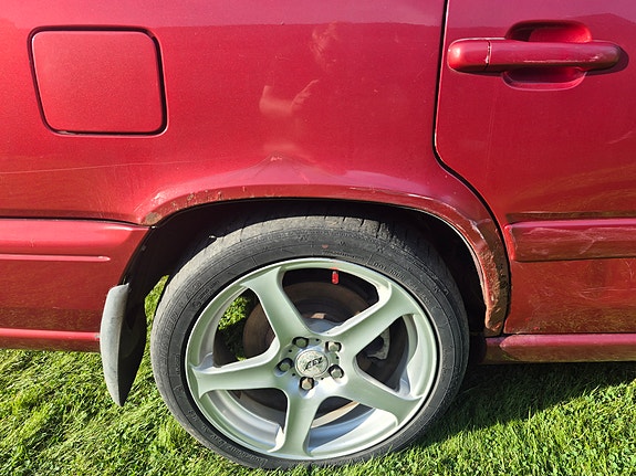 Volvo V70 8 of 19
