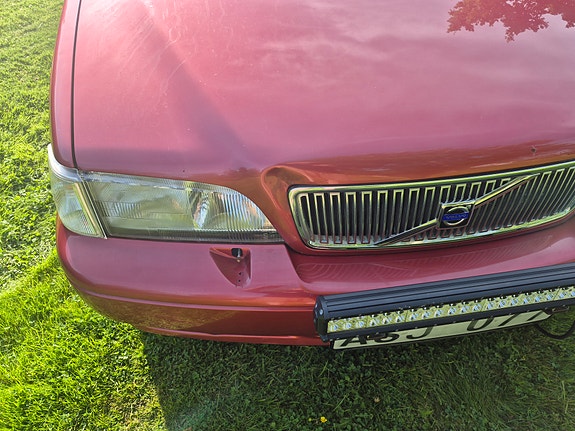 Volvo V70 10 of 19