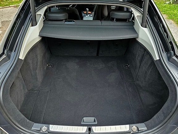 BMW 418d 13 of 13