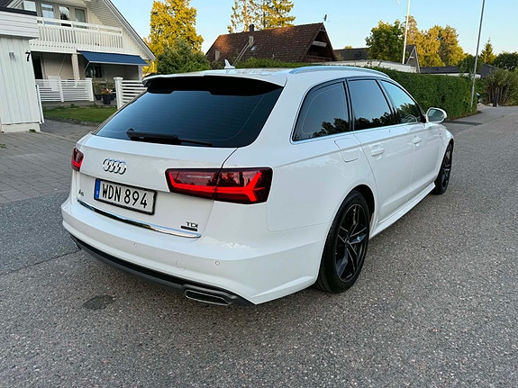 Audi A6 4 of 16