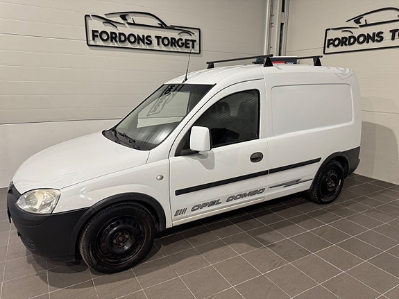 Opel Combo 3 of 16