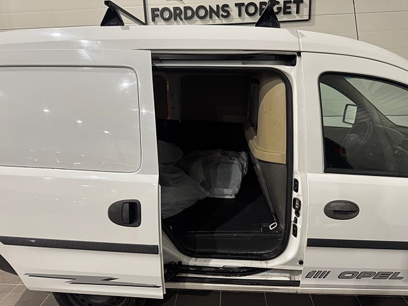 Opel Combo 5 of 16