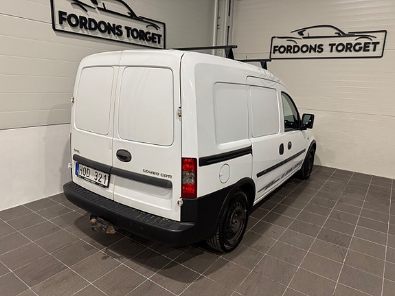 Opel Combo 7 of 16