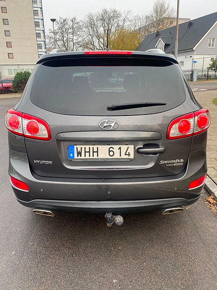 Hyundai Santa Fe 4 of 8